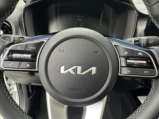 Kia K3 2023, фото 14
