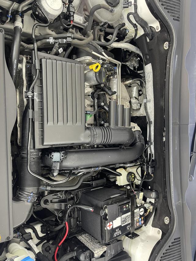 Skoda Karoq 2021, фото 14