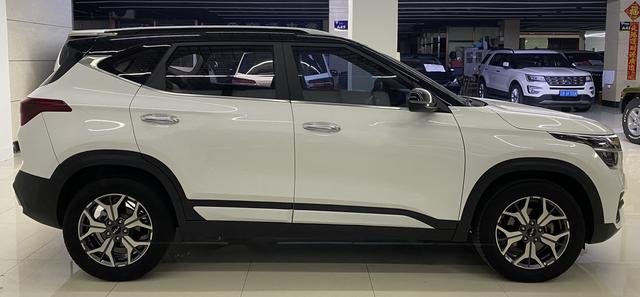 Kia Seltos 2021, фото 3