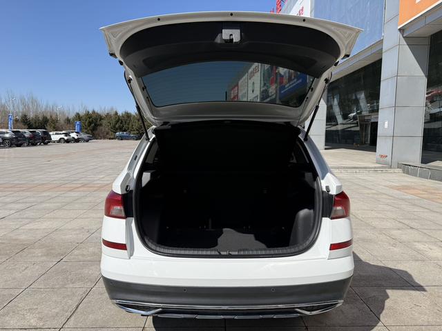 Skoda Kamik 2023, фото 13