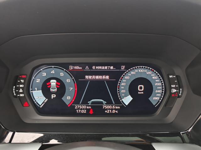 Audi A3 2024, фото 16