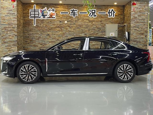 Hongqi H5 2025, фото 3