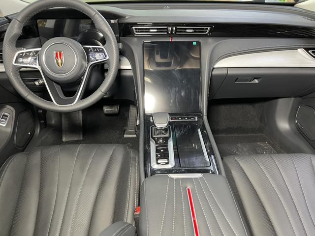 Hongqi H5 2025, фото 15