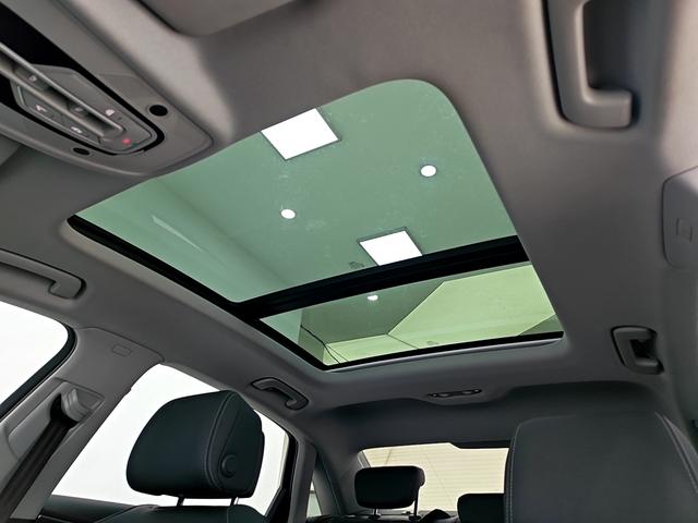 Audi A4L 2022, фото 14