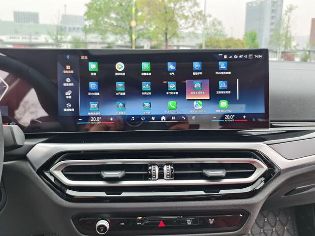 BMW 3 2023, фото 15