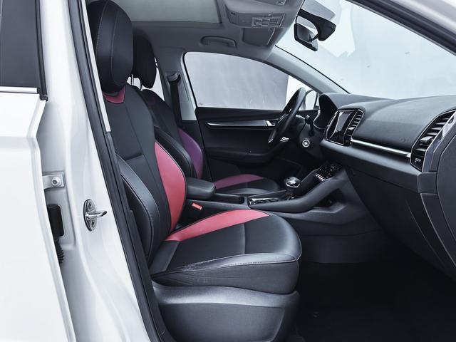 Skoda Karoq 2022, фото 16