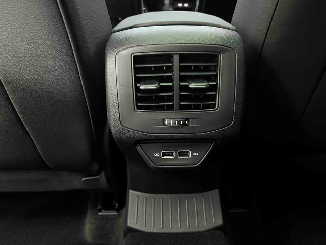 Volkswagen Tayron 2022, фото 17