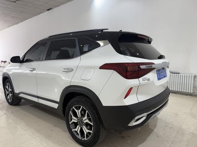 Kia Seltos 2021, фото 6