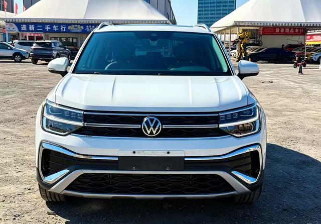 Volkswagen Tayron 2024, фото 2