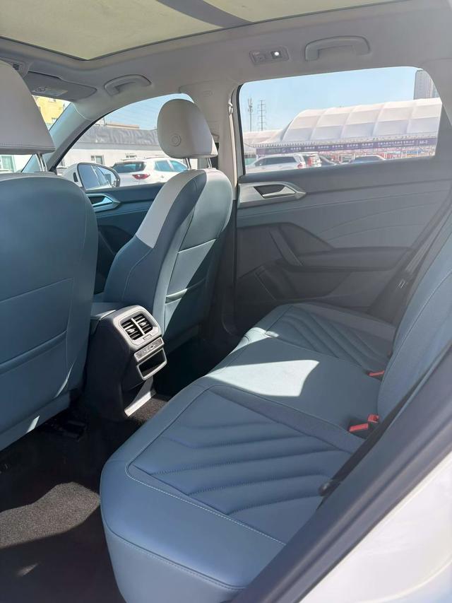 Volkswagen Tayron 2024, фото 5