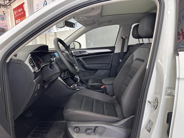 Volkswagen Tayron 2022, фото 15