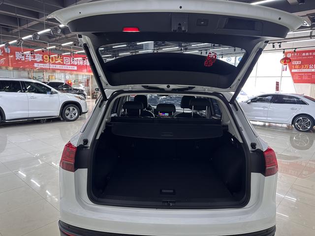 Volkswagen Tayron 2022, фото 17