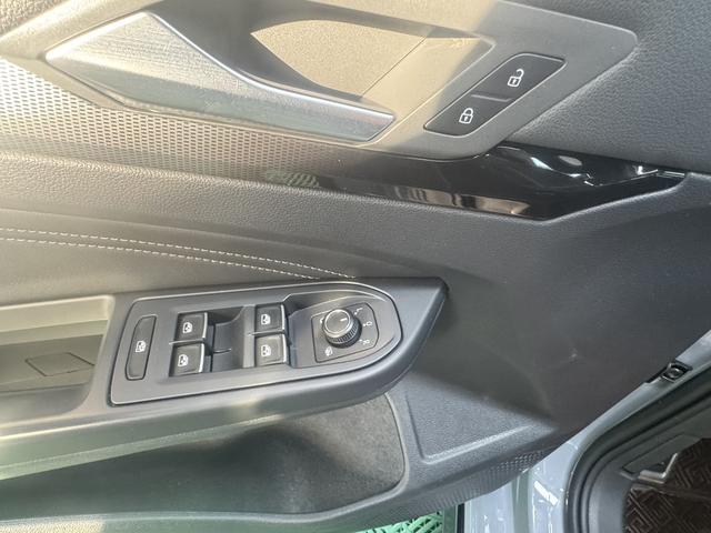 Volkswagen Golf 2022, фото 17