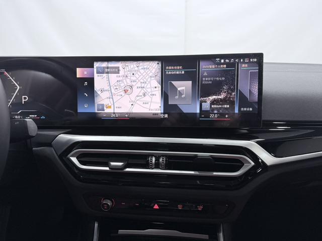 BMW 3 2023, фото 17