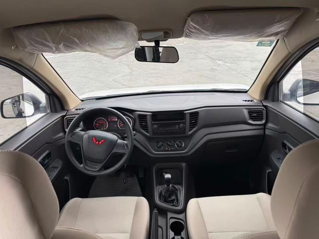 Wuling Hongguang V 2022, фото 4