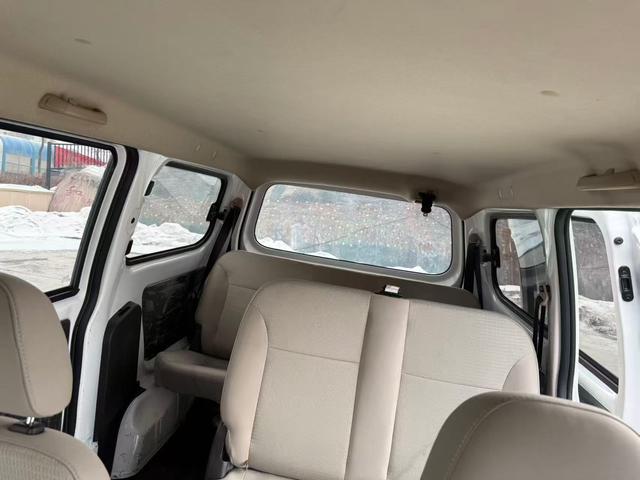 Wuling Hongguang V 2022, фото 6
