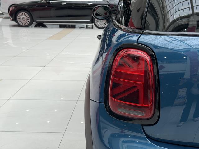 MINI Cooper 2022, фото 17