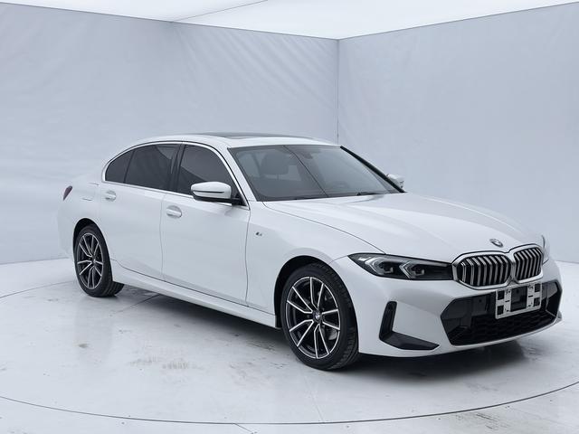 BMW 3 2023, фото 3