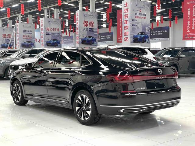 Volkswagen Passat 2023, фото 14