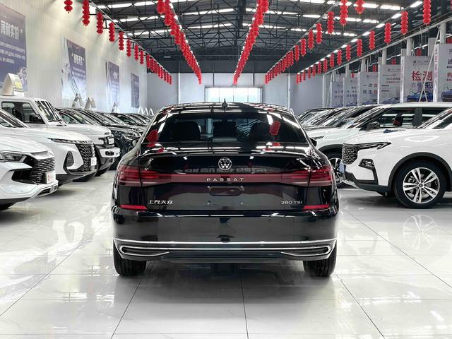 Volkswagen Passat 2023, фото 15