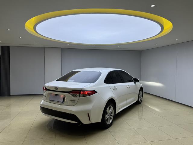 Toyota Corolla 2022, фото 6
