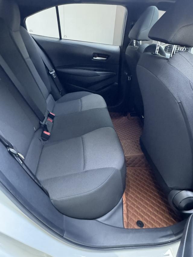 Toyota Corolla 2022, фото 12