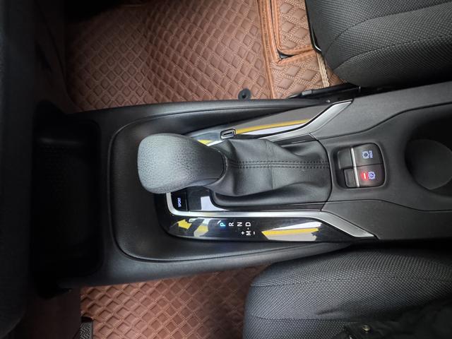 Toyota Corolla 2022, фото 15