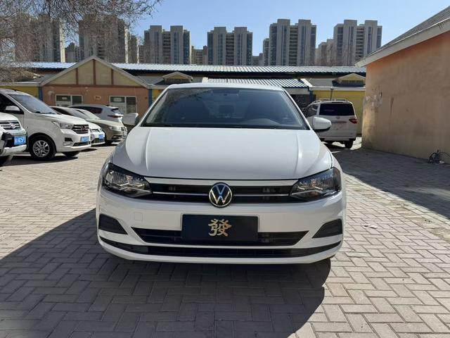 Volkswagen Polo 2023, фото 3