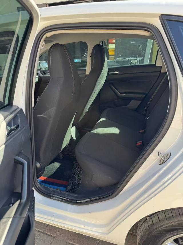 Volkswagen Polo 2023, фото 9