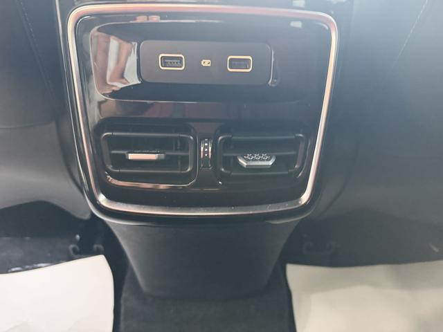 Jietu X70 PLUS 2023, фото 14