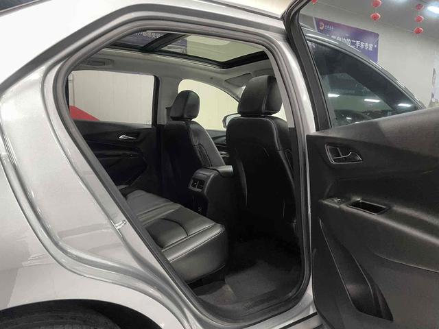 Chevrolet Equinox 2022, фото 16