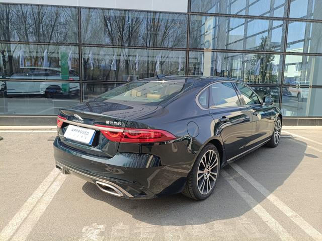 Jaguar XFL 2025, фото 2