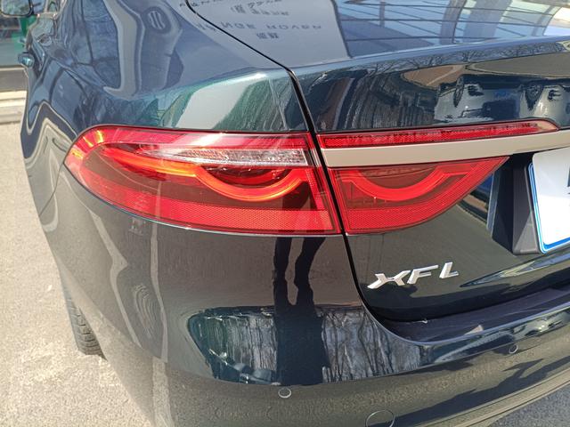 Jaguar XFL 2025, фото 16