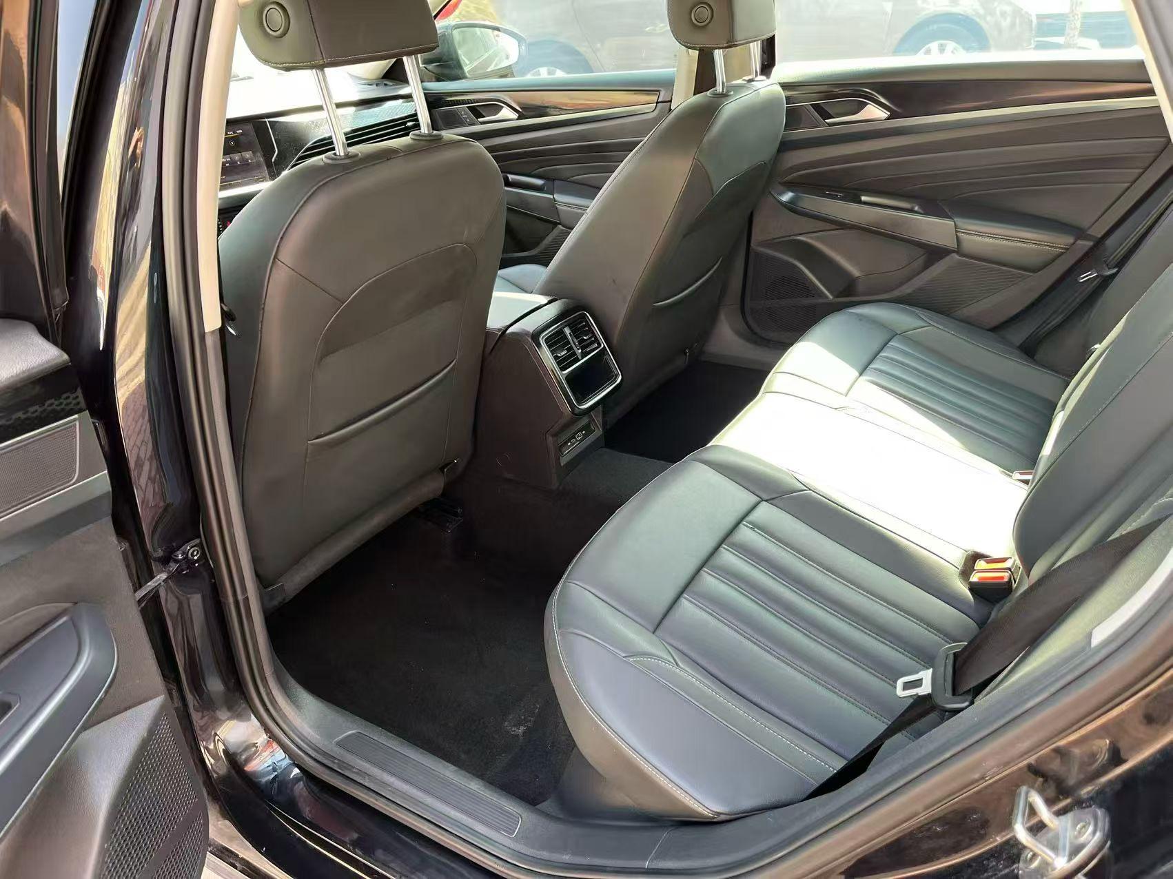 Volkswagen Passat 2022, фото 5