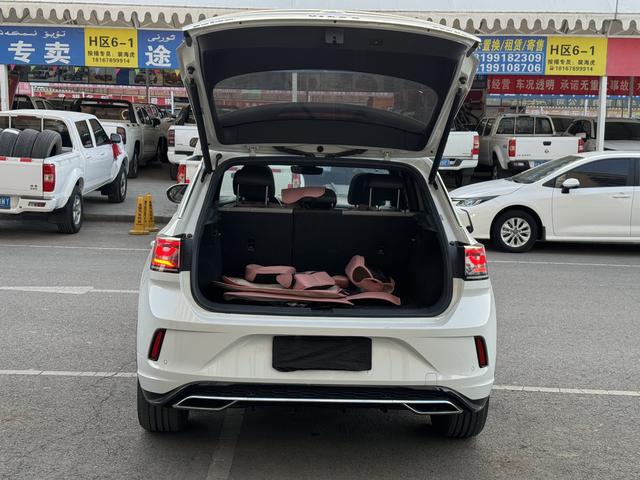 Volkswagen Tayron 2023, фото 6