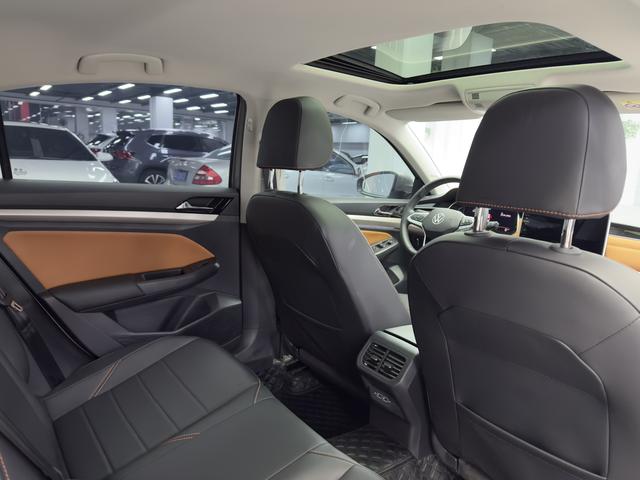 Volkswagen Bora 2023, фото 14