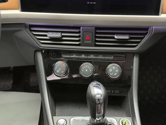 Volkswagen Bora 2023, фото 17