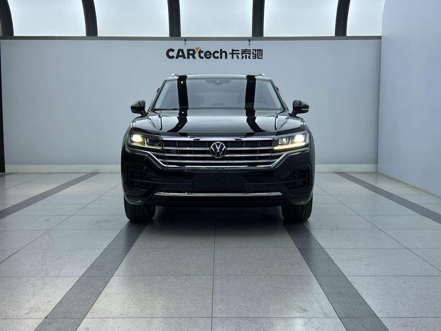 Volkswagen Touareg 2022, фото 2