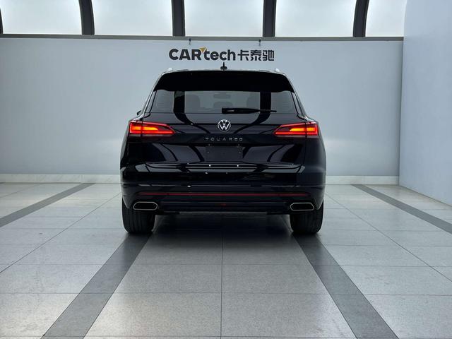 Volkswagen Touareg 2022, фото 3