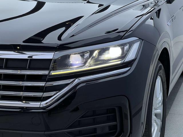 Volkswagen Touareg 2022, фото 5
