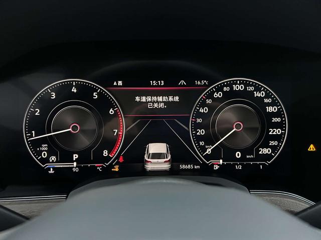 Volkswagen Touareg 2022, фото 7