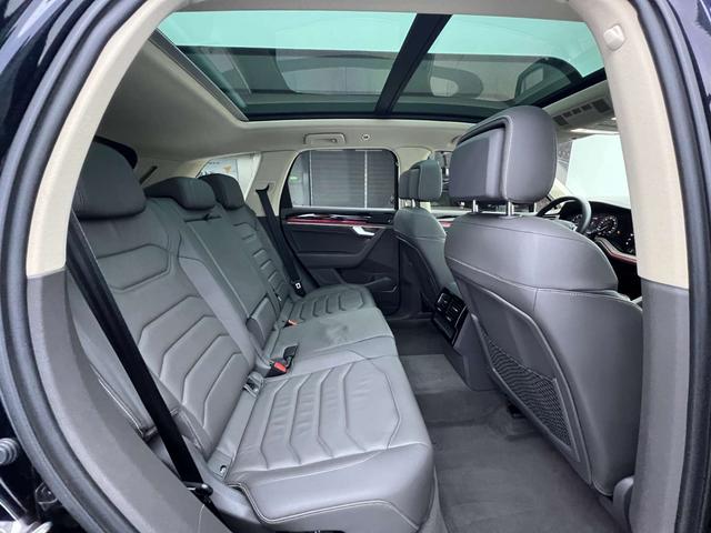Volkswagen Touareg 2022, фото 17