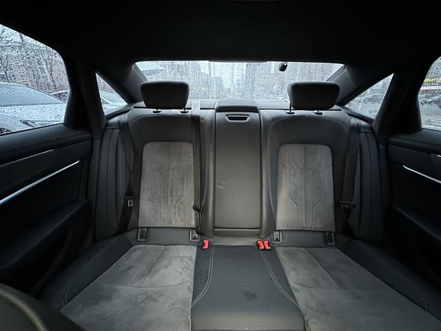 Audi A6L 2023, фото 17