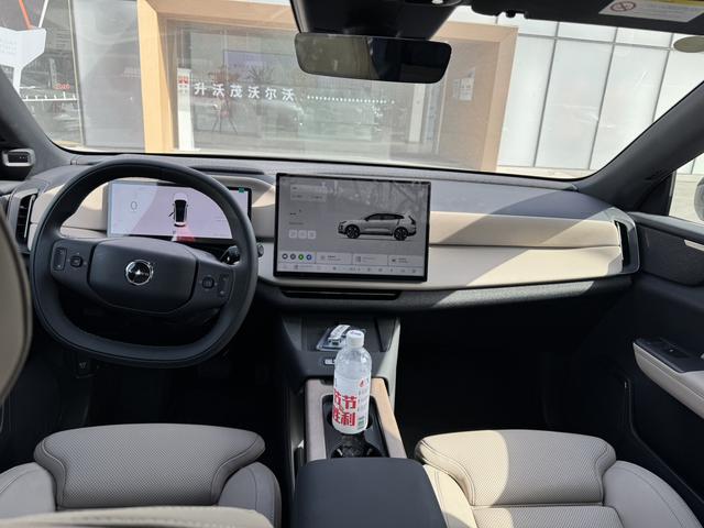 Volvo XC70 2026, фото 5