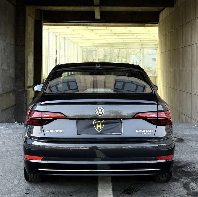 Volkswagen Jetta 2021, фото 8