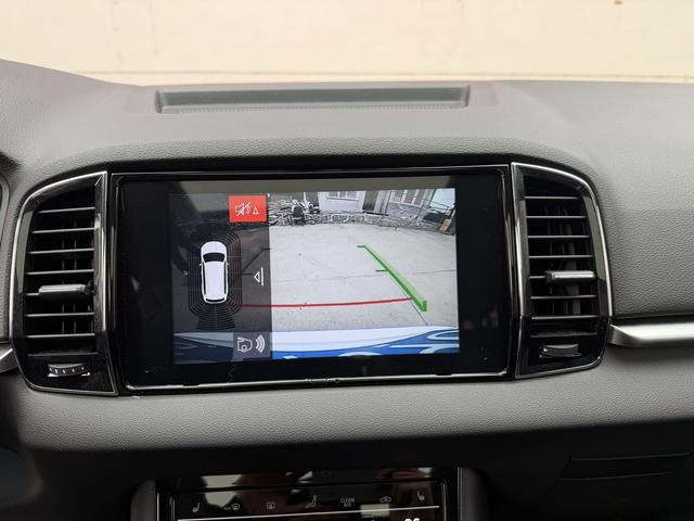 Skoda Karoq 2023, фото 15