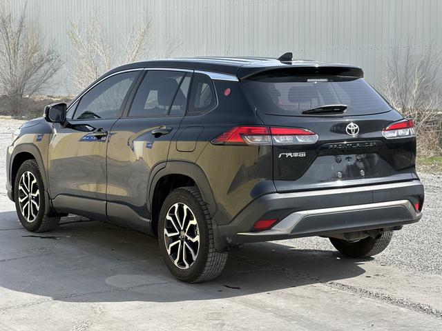 Toyota RAV4 2022, фото 9