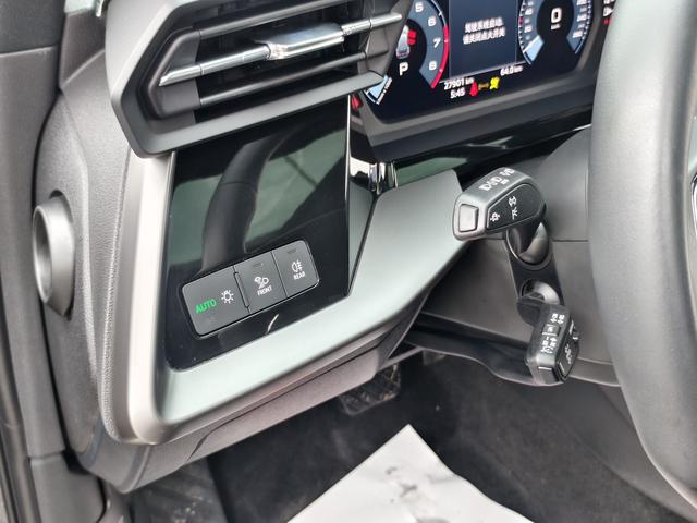 Audi A3 2023, фото 12