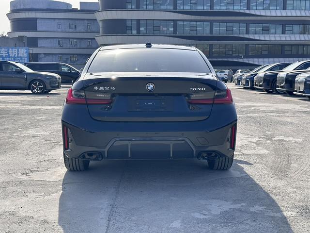BMW 3 2023, фото 6