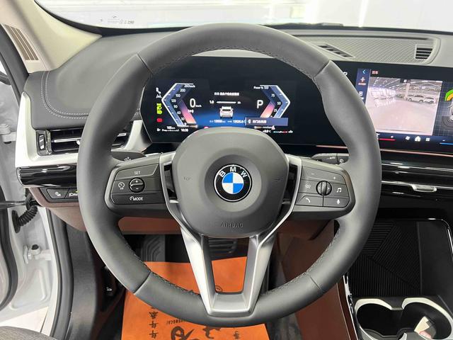 BMW X1 2023, фото 10